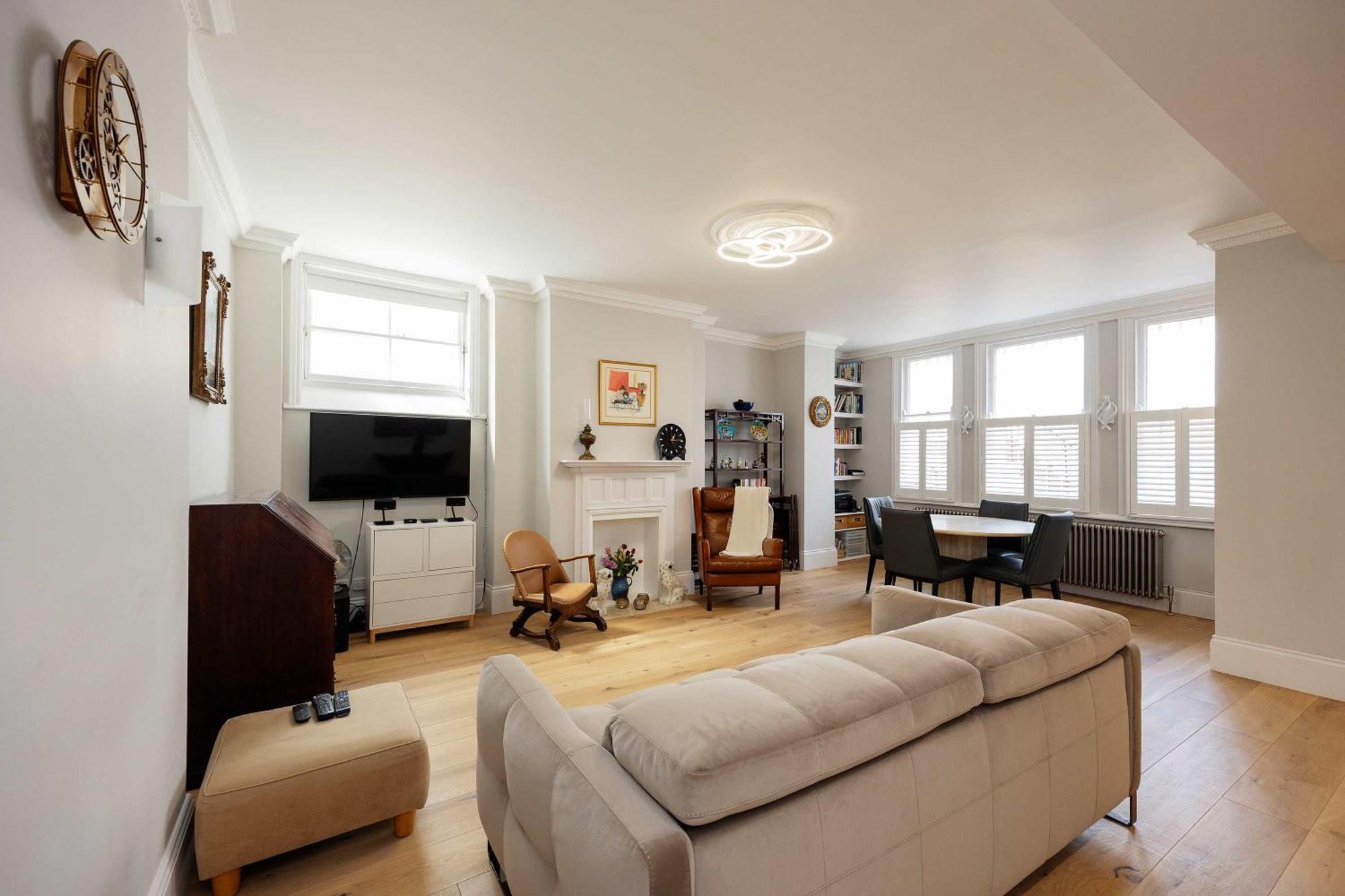 Veeve - The Maida Vale Garden Apartment